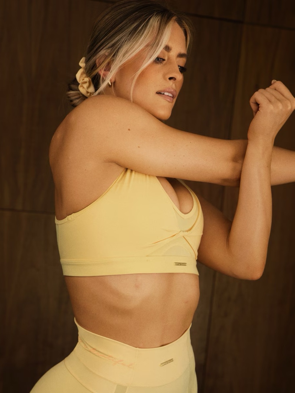 GYMSHARK Whitney Simmons Collection - Neon Yellow